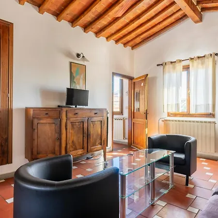 Apartament Guelfa 28 *